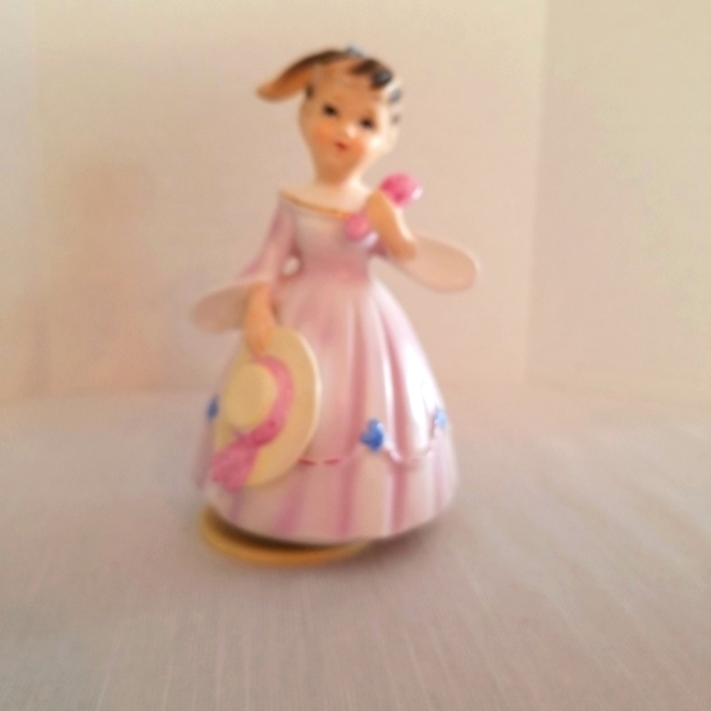 1963 music box feature Schmid